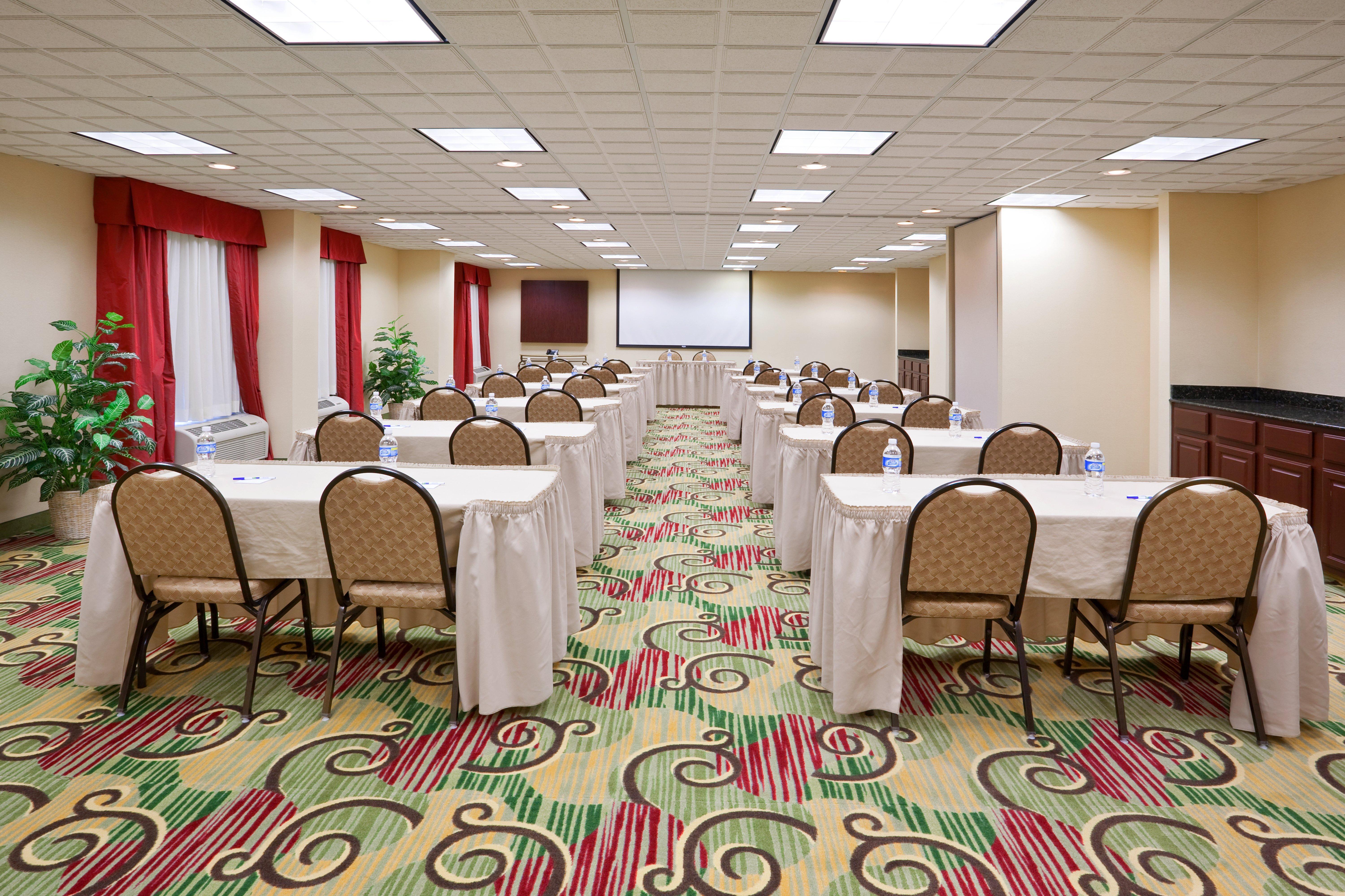 Holiday Inn Express Hotel & Suites Cleveland-Streetsboro By Ihg Exterior foto