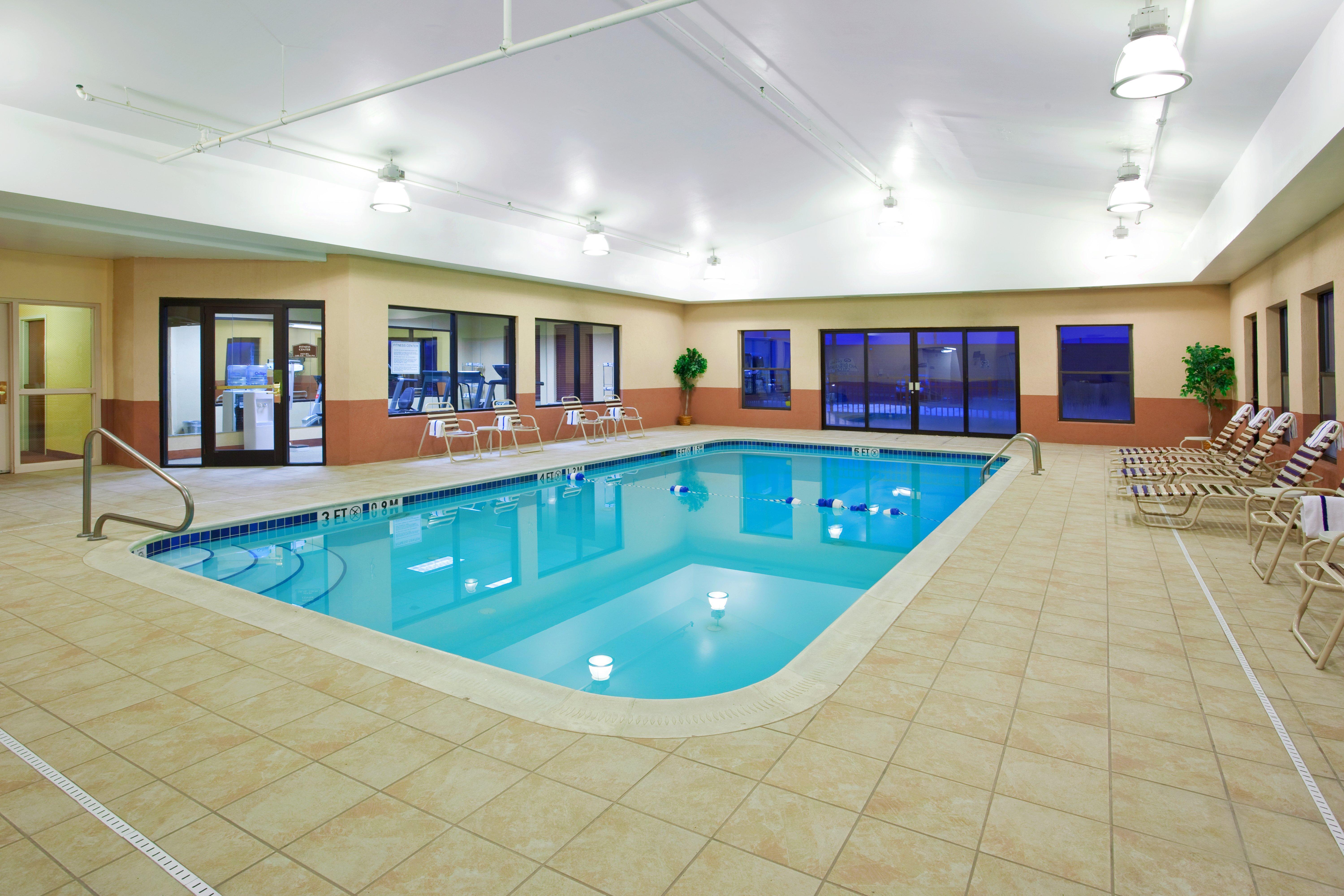 Holiday Inn Express Hotel & Suites Cleveland-Streetsboro By Ihg Exterior foto