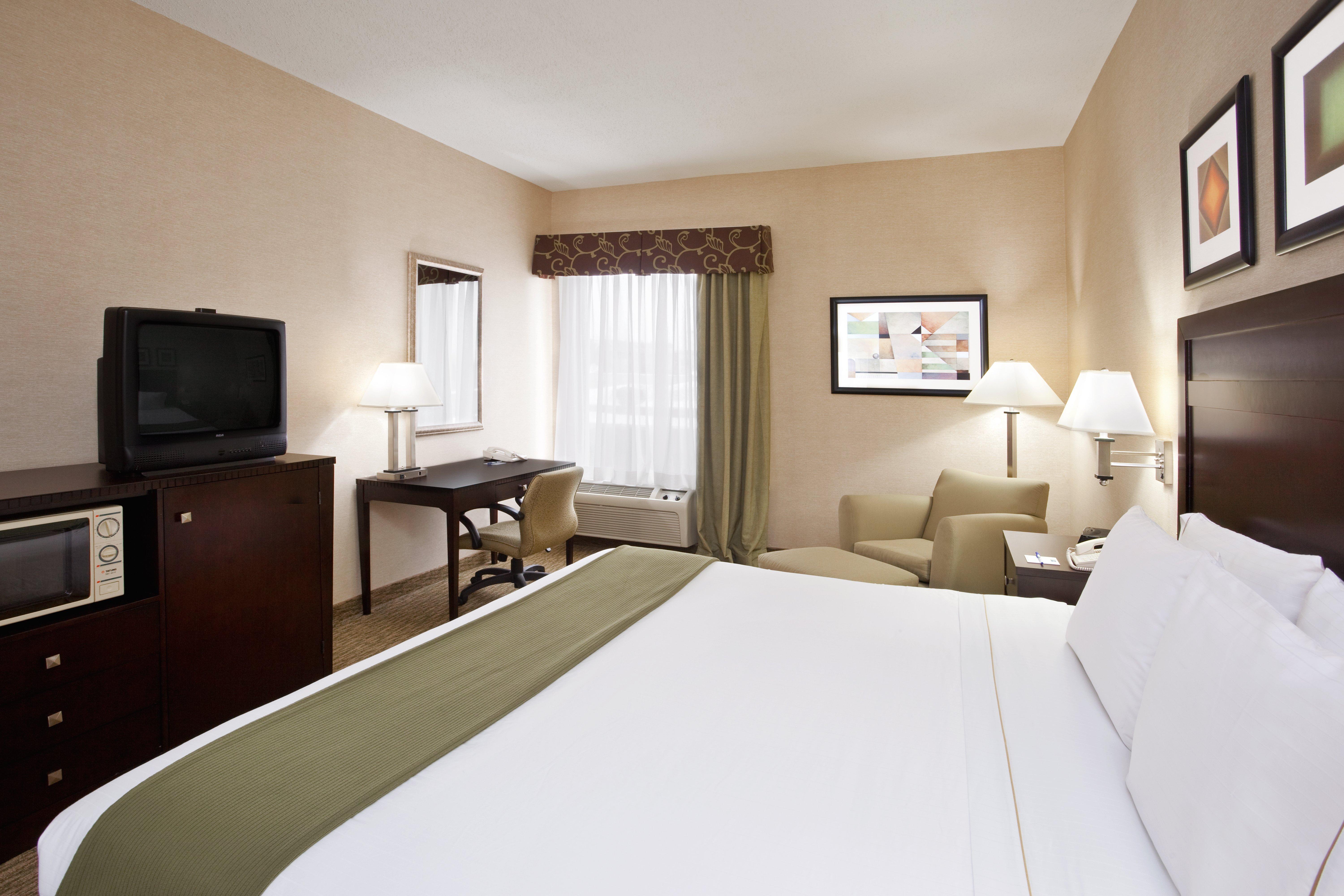 Holiday Inn Express Hotel & Suites Cleveland-Streetsboro By Ihg Exterior foto